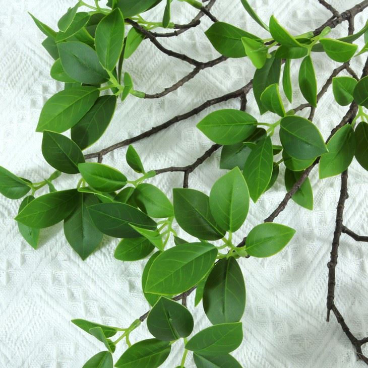Artificial banyan leaves stem